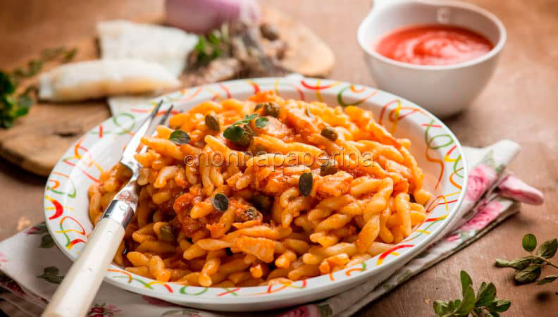 Trofie al sugo di baccalà: il primo piatto nutriente che fa bene anche al cuore