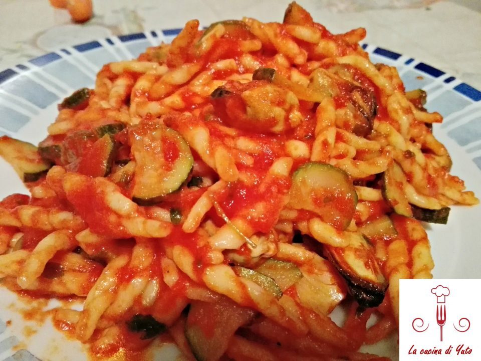 Trofie con cozze e zucchine