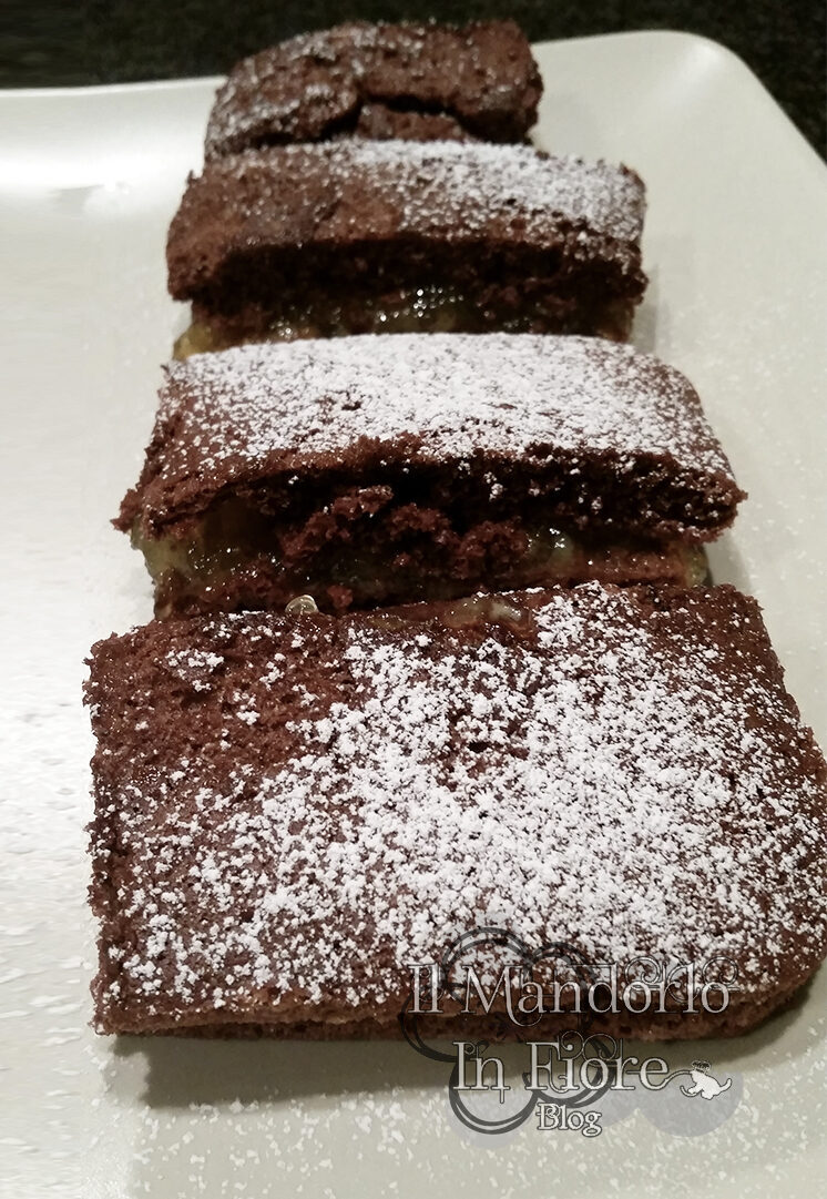 Tronchetto al cioccolato e marmellata di mandarino