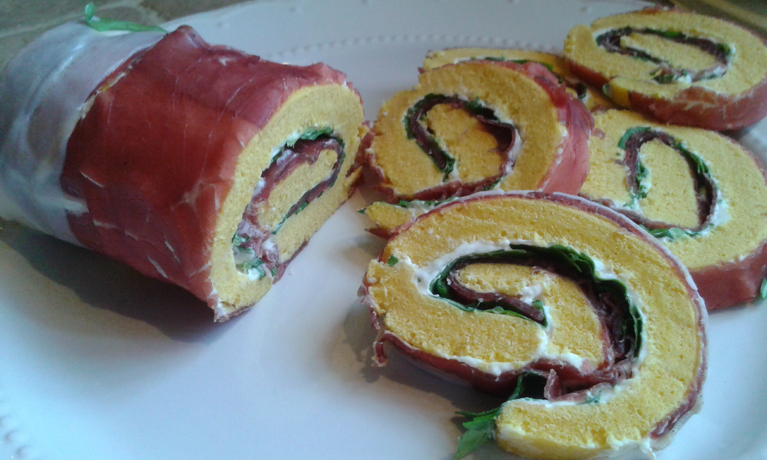 Tronchetto con bresaola e rucola