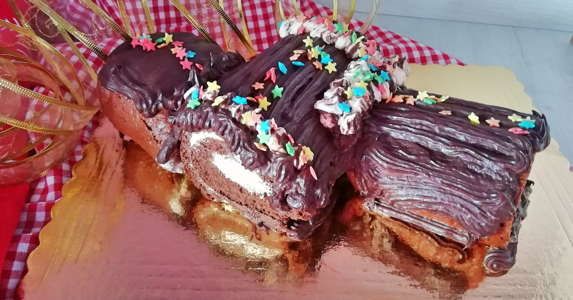 Tronchetto di Natale al cioccolato ( ricetta veloce)