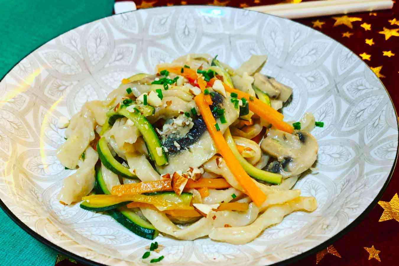 Udon (spaghetti orientali) vegetariani