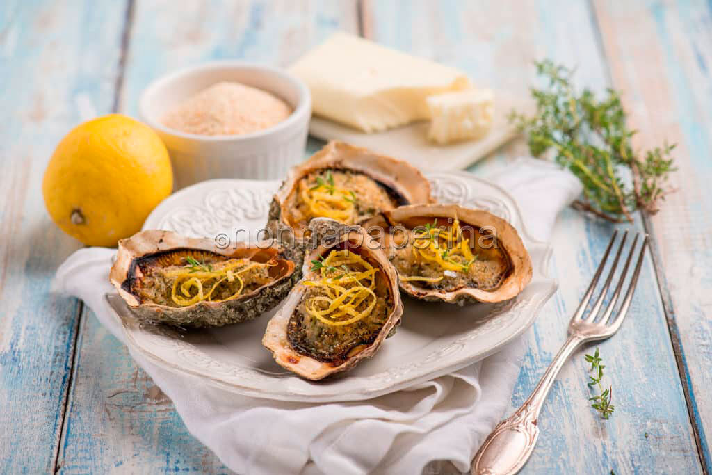 Un antipasto di lusso con gustose ostriche al gratin