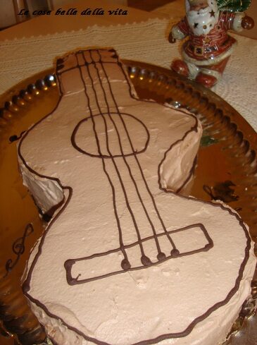 Un mandolino che si credeva chitarra