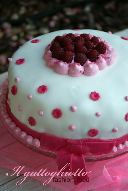 Una torta per il mio fiore