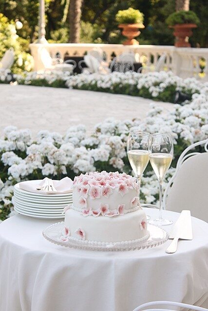 Una wedding cake fai-da-te al grand hotel di rimini