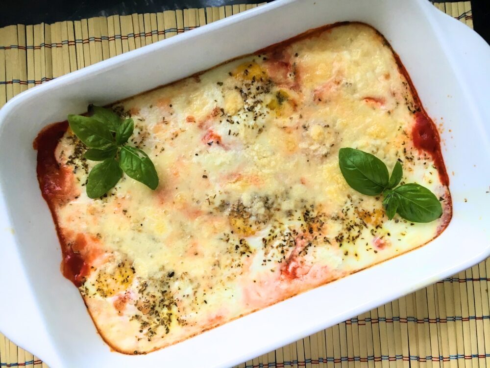 Uova al forno con pomodori, mozzarella e…