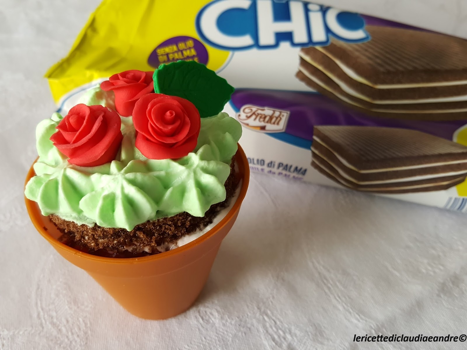Vasetti freddi chic con fiori