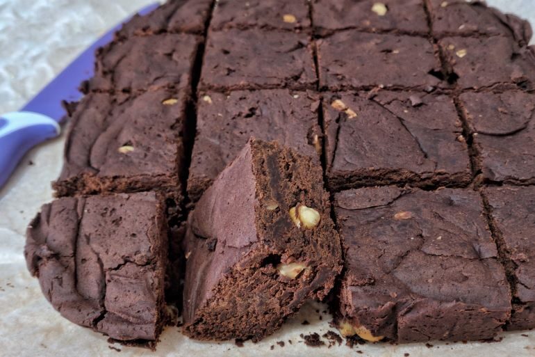 Vegan brownies senza uova senza burro e senza farina