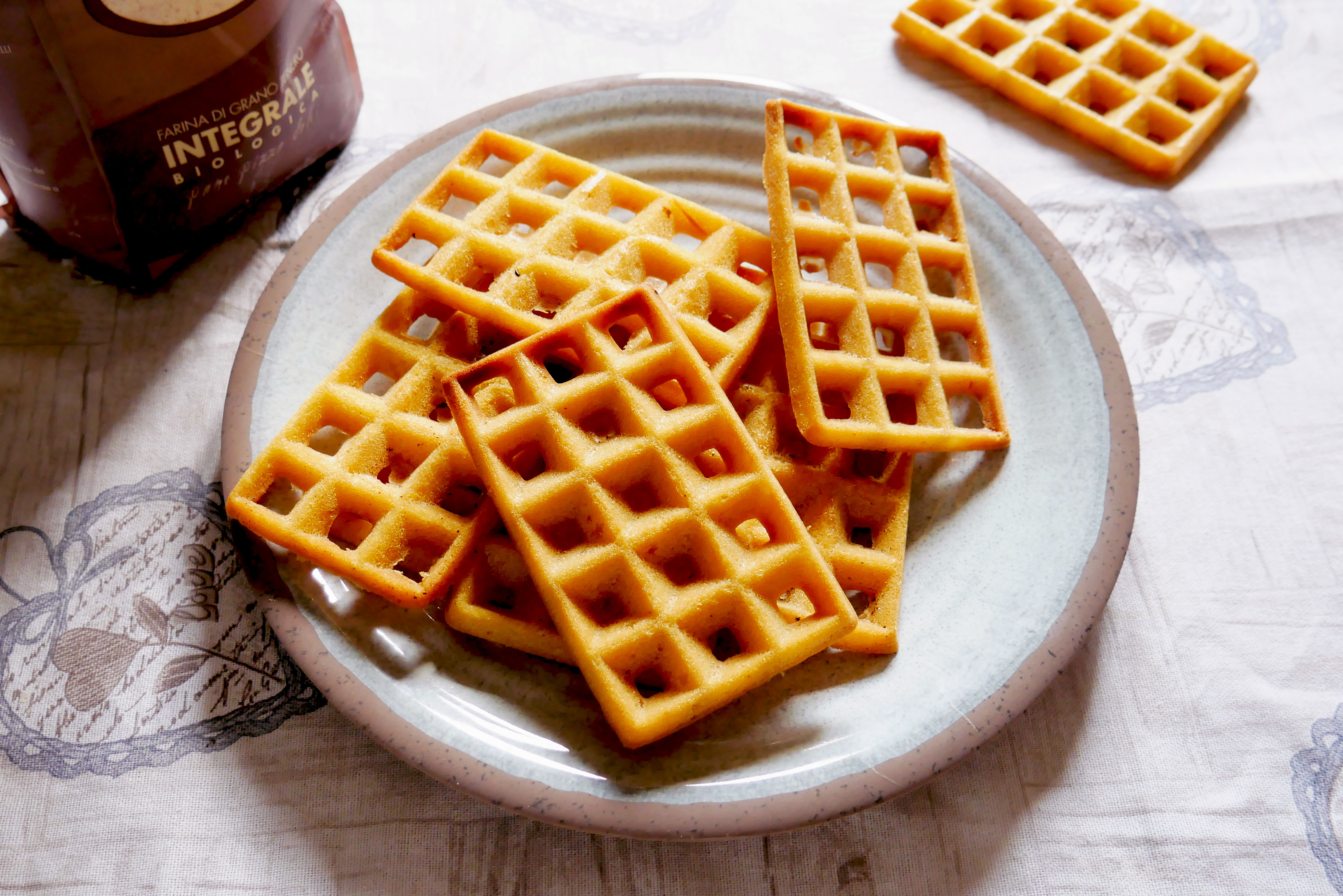 Vegan waffles con farina integrale