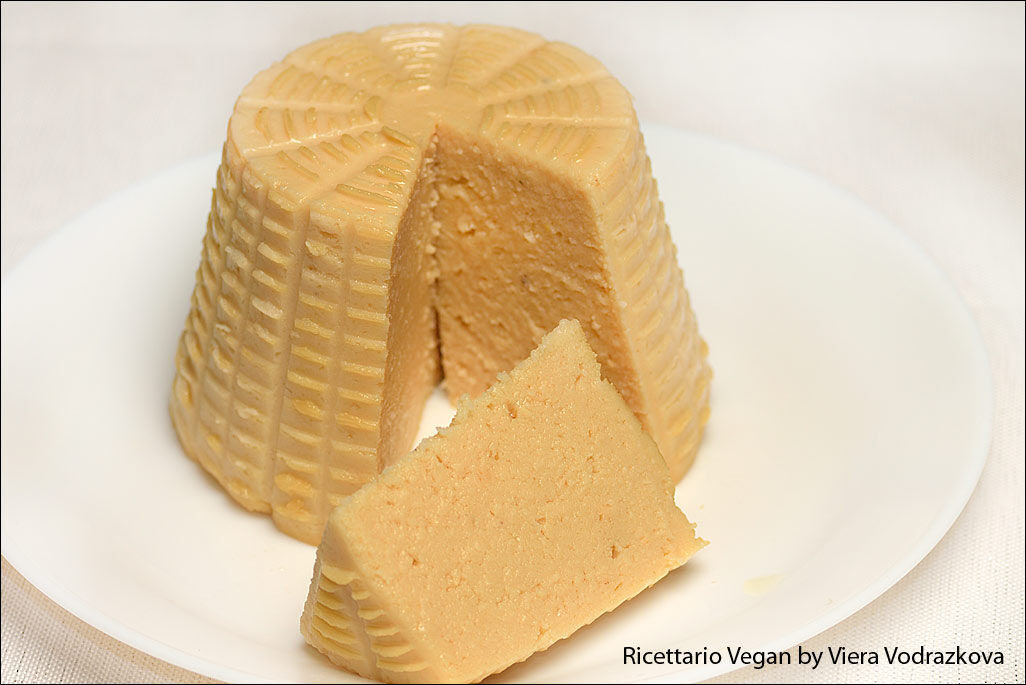 Veganacardino caciottina vegetale senza glutine