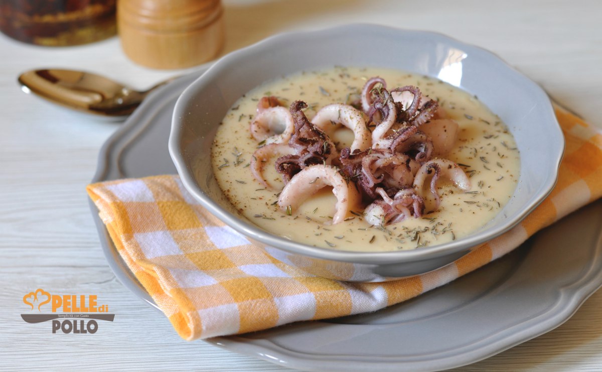 Vellutata di cannellini con calamari