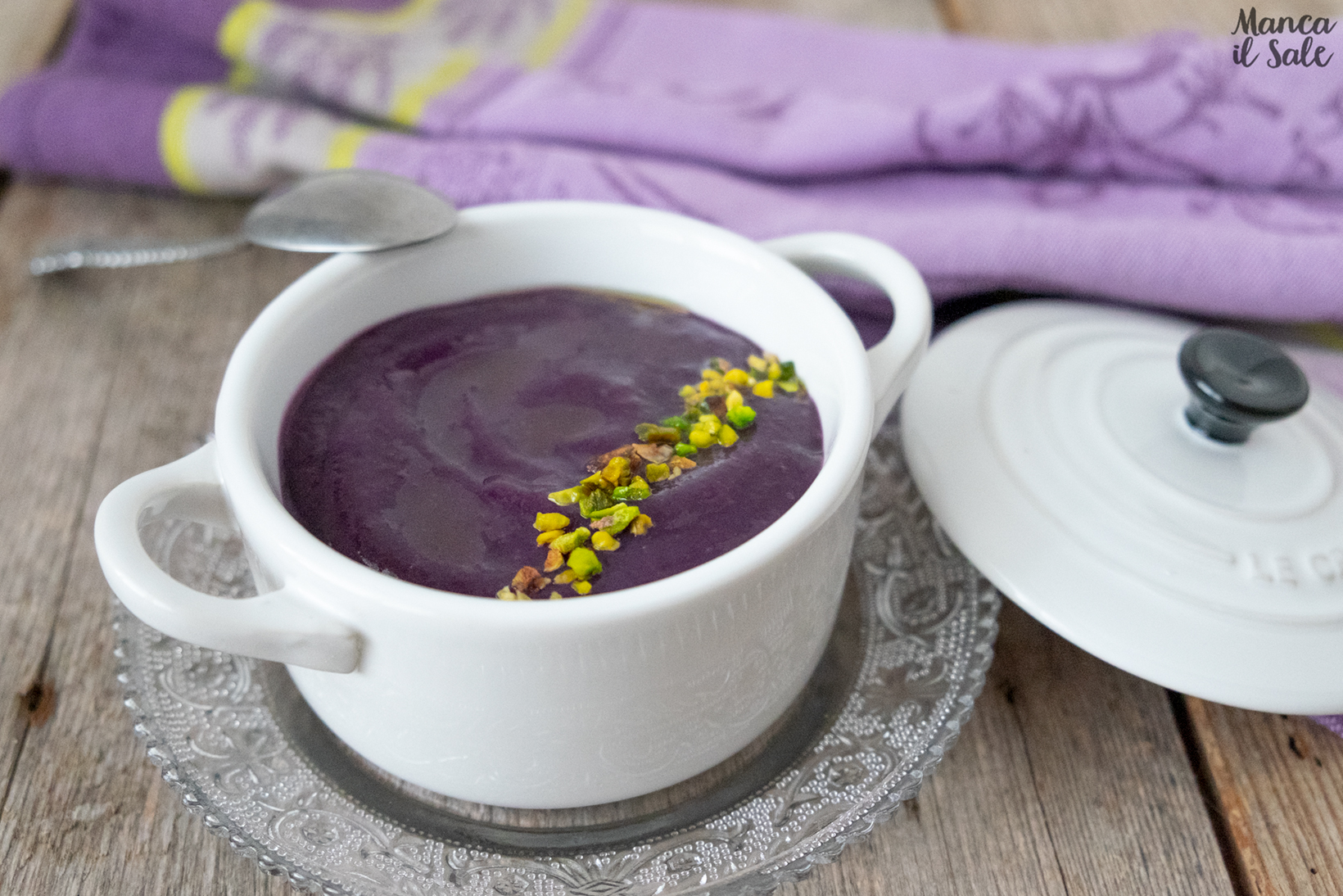 Vellutata di carote viola
