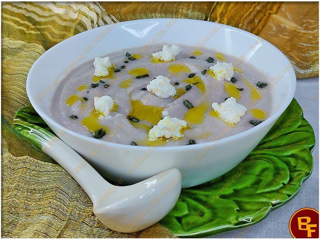 Vellutata di cavolfiore viola finocchi e ricotta