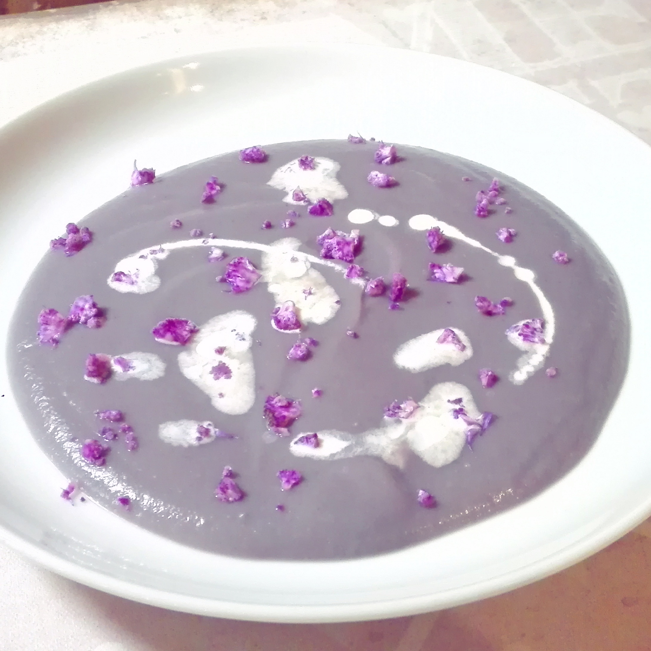 Vellutata di cavolfiore viola