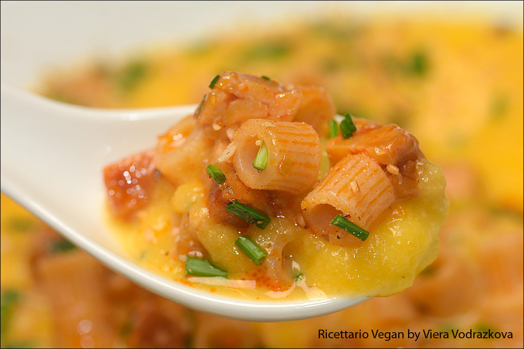 Vellutata di patizon e tempeh con ditalini