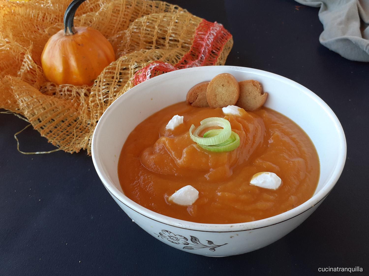 Vellutata di zucca, carote e patate
