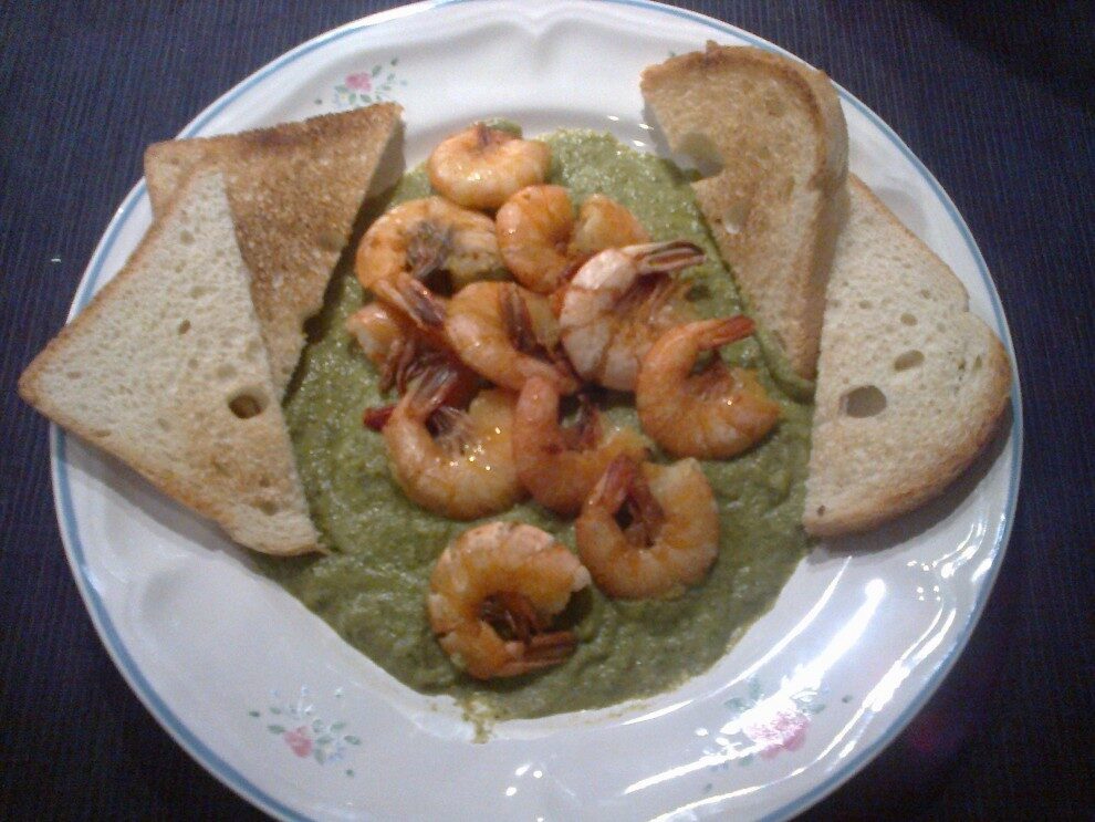 Vellutata di zucchine con gamberi al curry