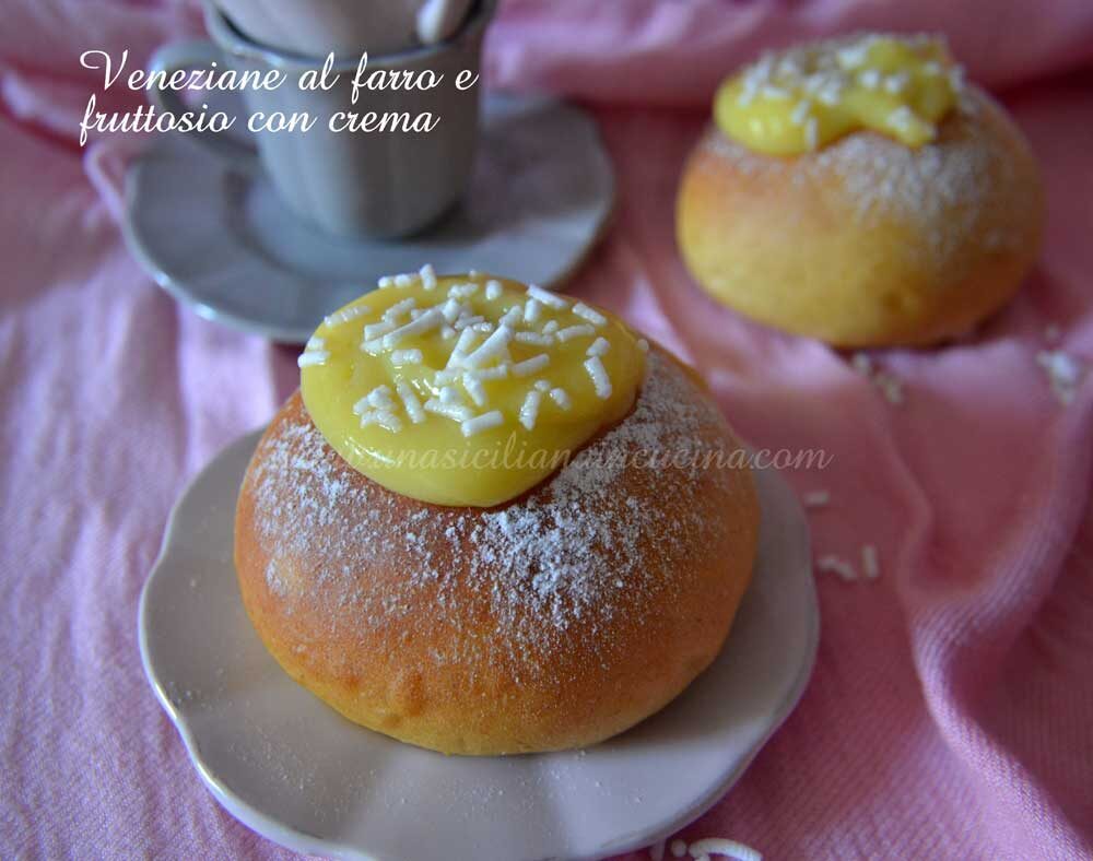Veneziane al farro,fruttosio con crema