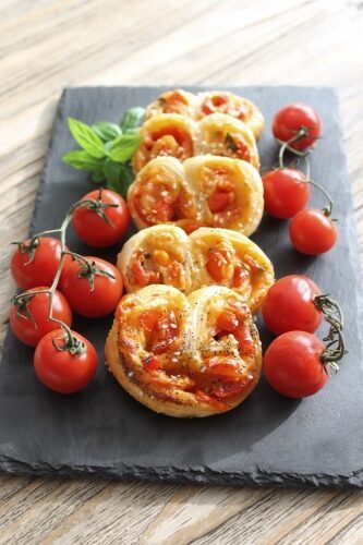 Ventagli di pomodoro pachino igp con parmigiano e basilico