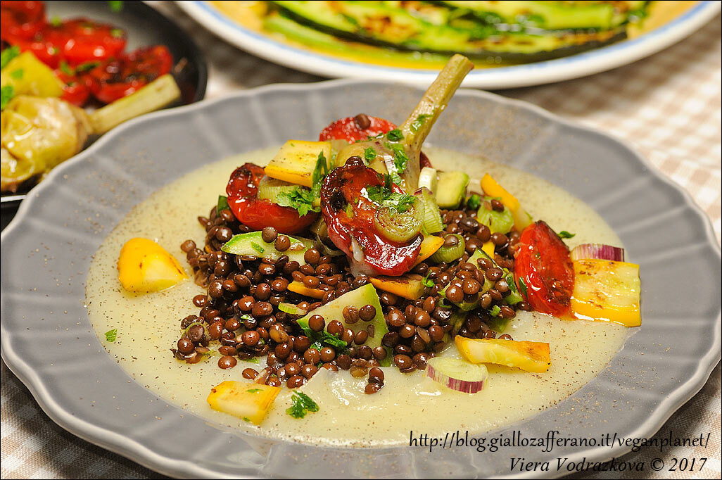 Verdure sulla crema vellutata