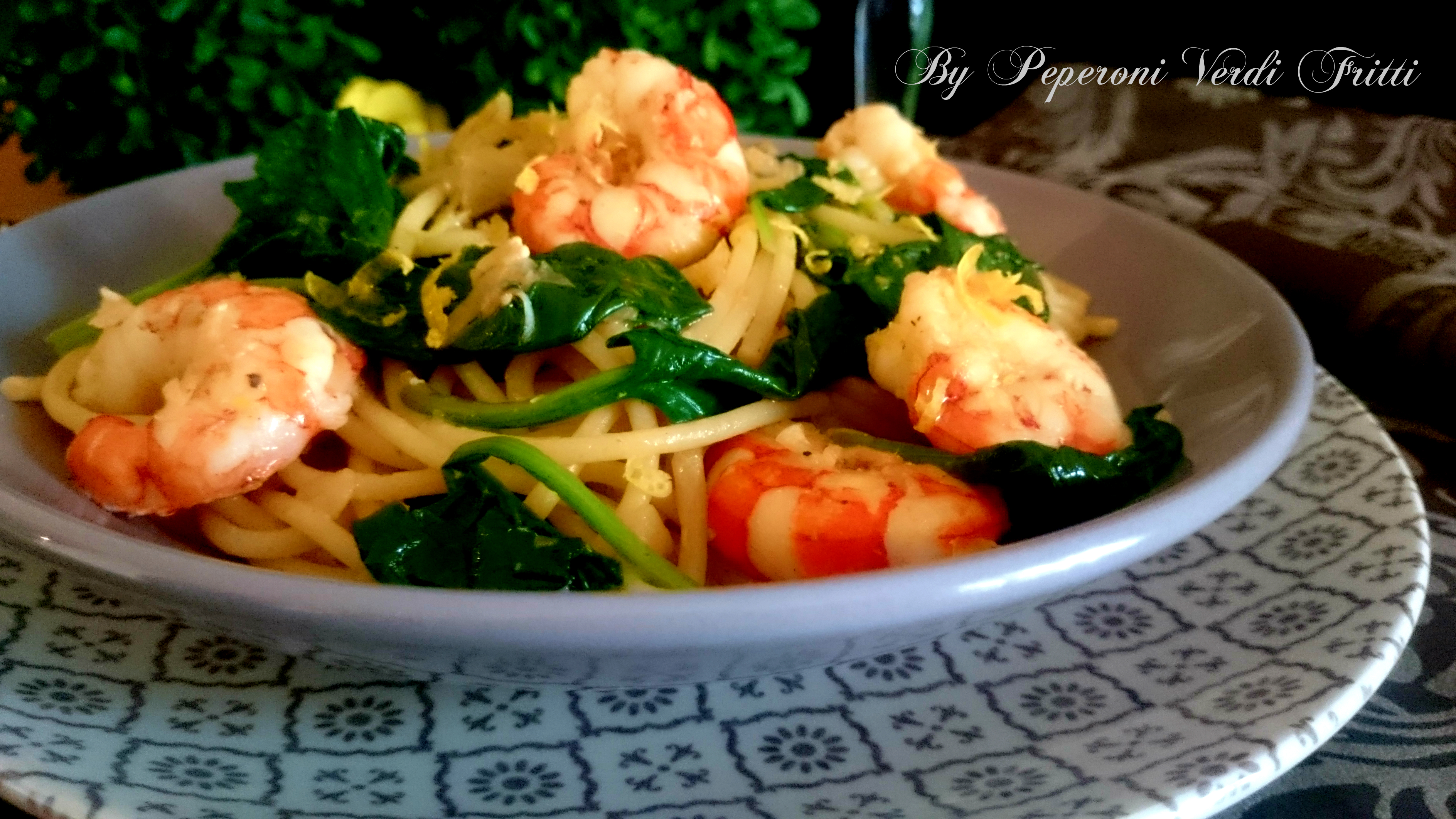 Vermicelli con gamberi e spinaci freschi