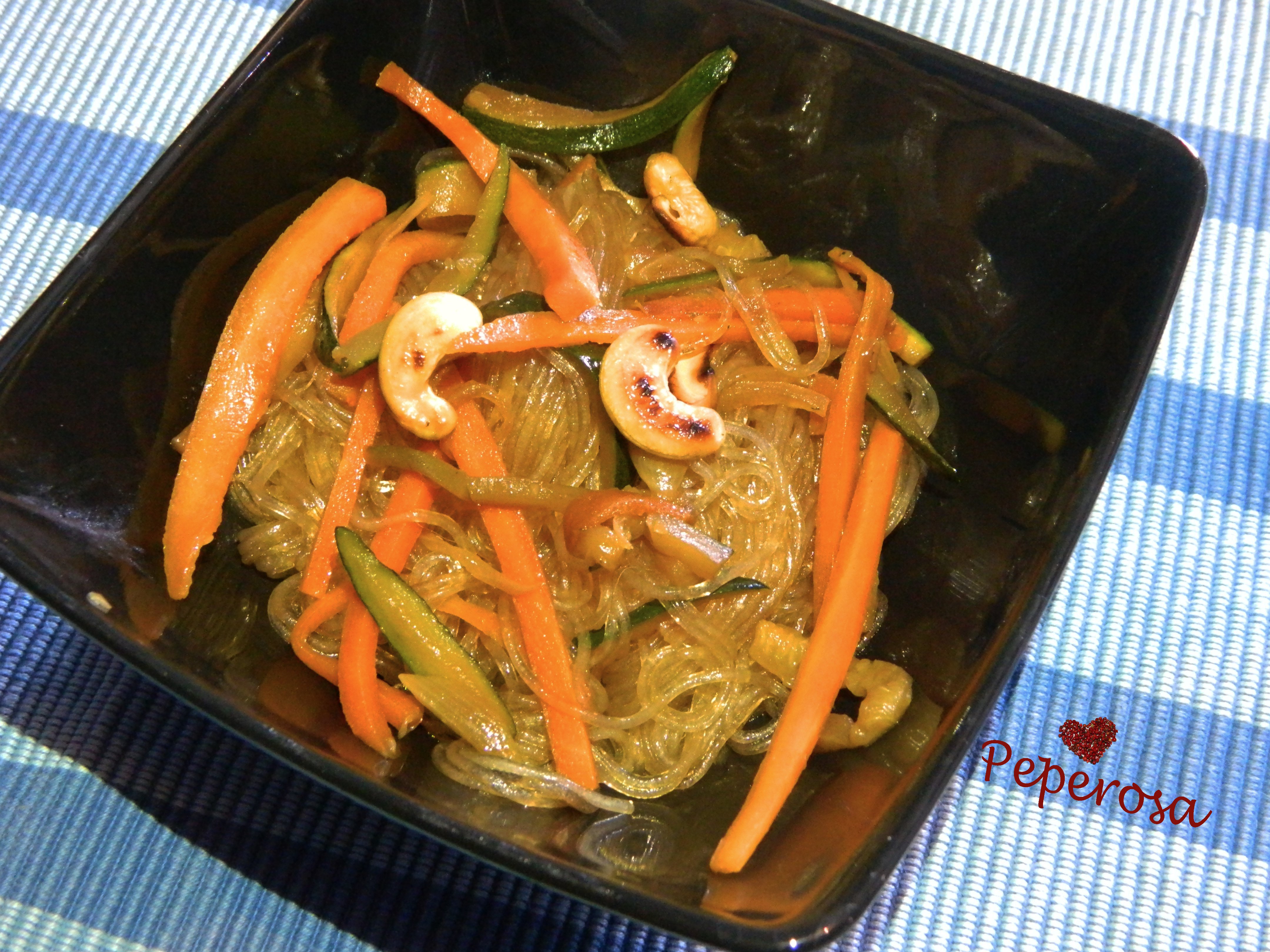 Vermicelli di soia con verdure