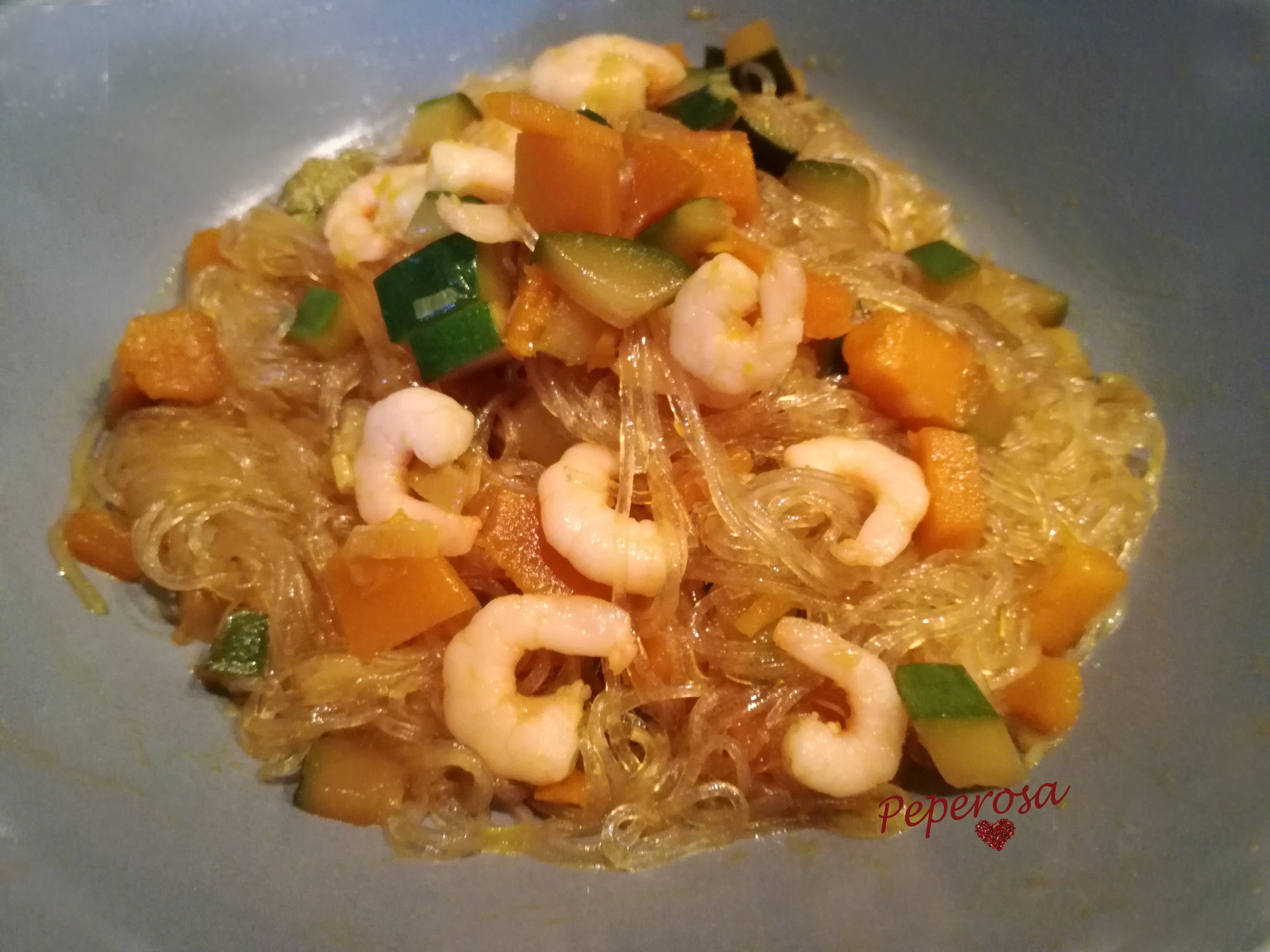 Vermicelli di soia zucca,zucchine e gamberi