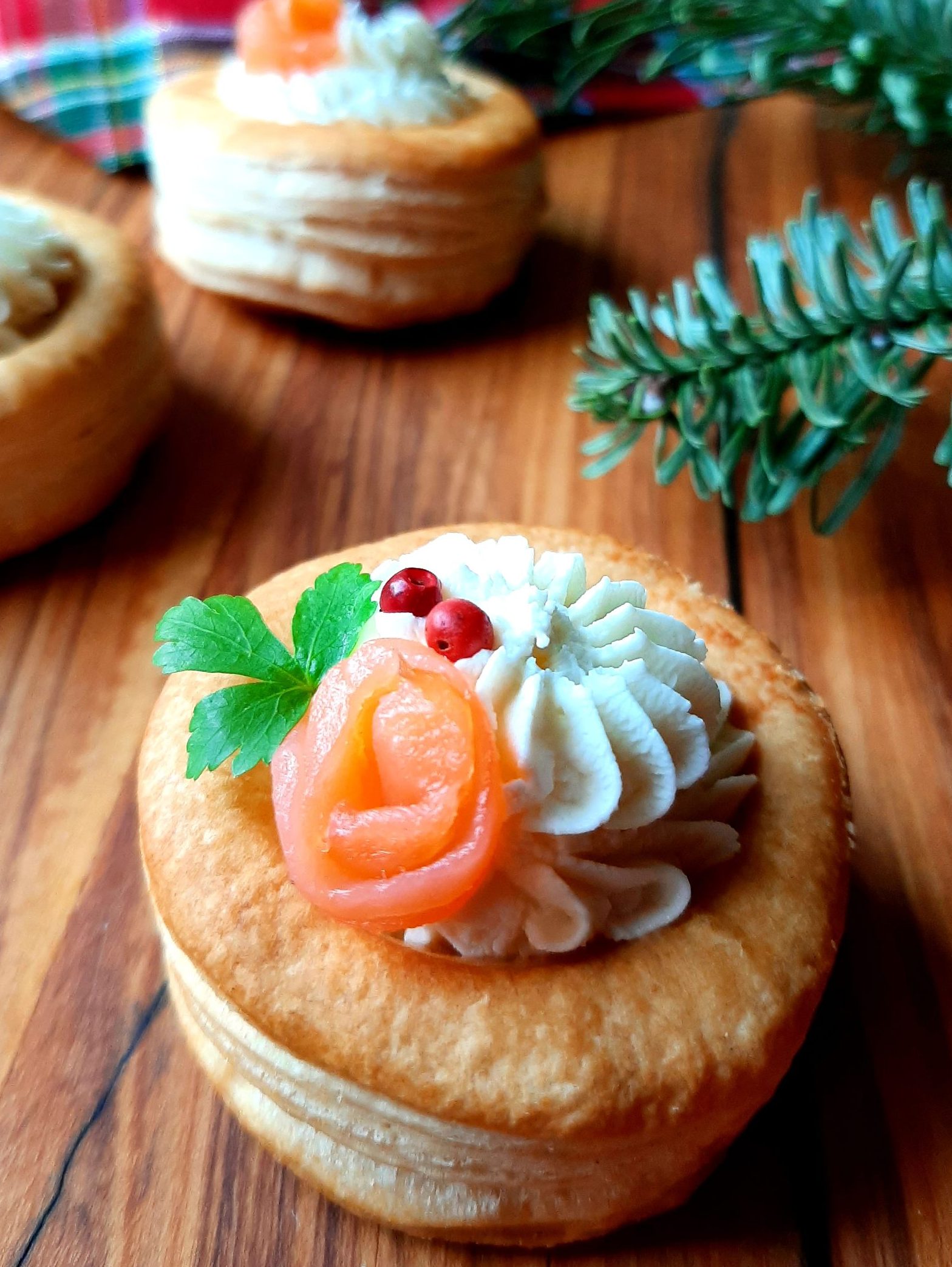 Vol-au-vent salmone e lime