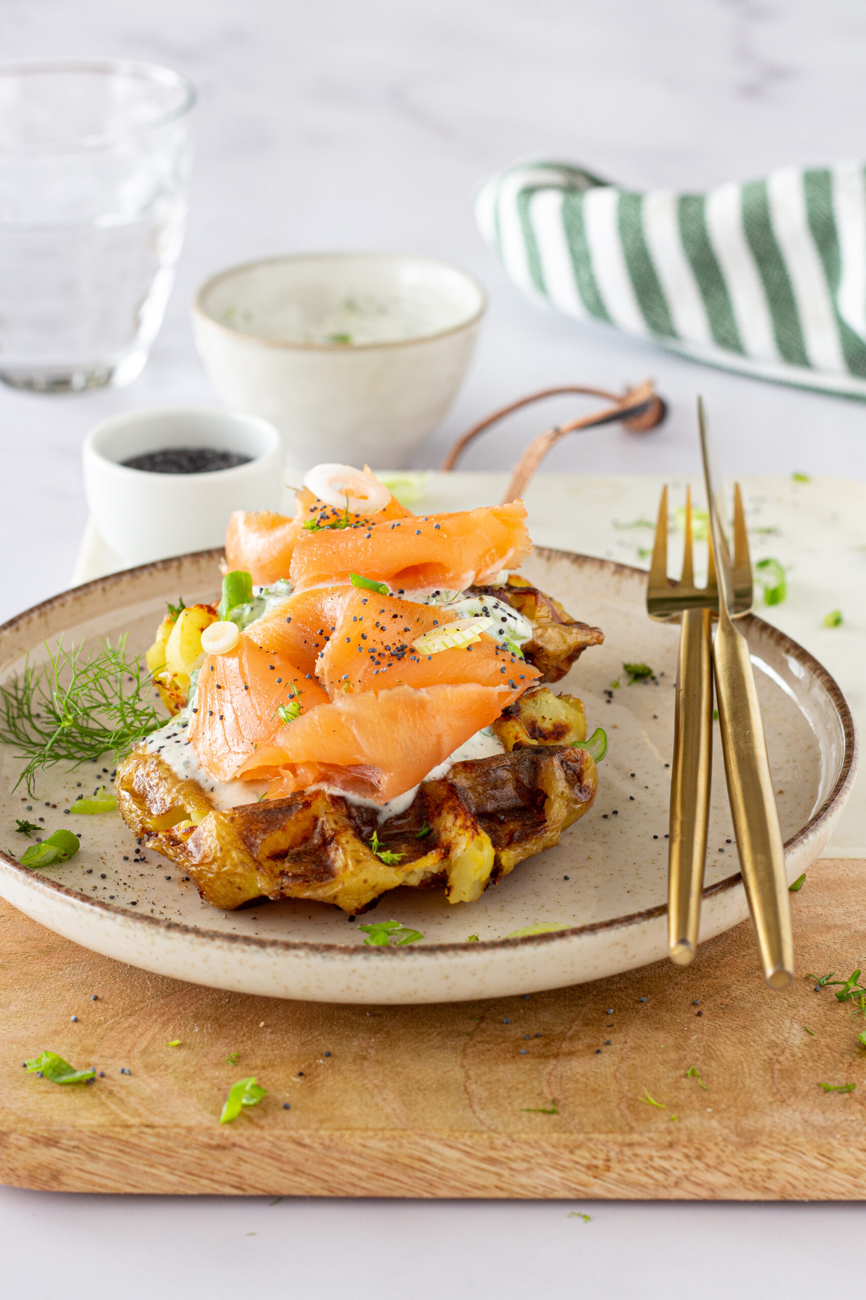 Waffle di patate con salmone