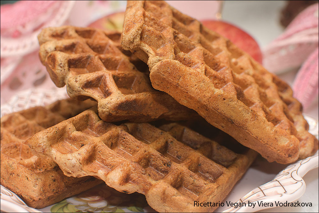 Waffle dolci senza zuccheri, sciroppi e malti