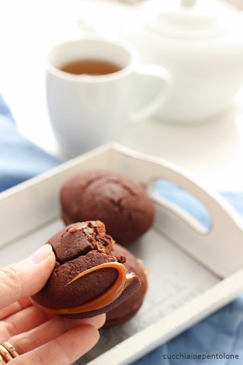 Whoopies allo sciroppo d’acero con caramello speziato