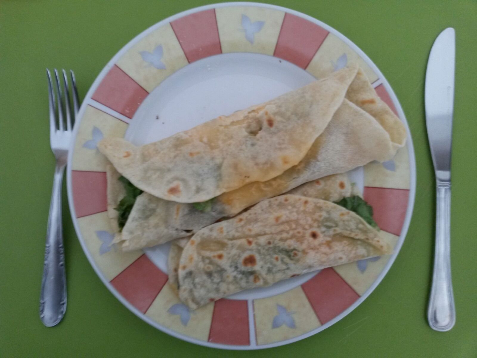 Wrap leggeri al tonno e lattughino