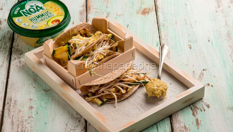 Wraps con hummus ceci & avocado noa ,idea geniale!