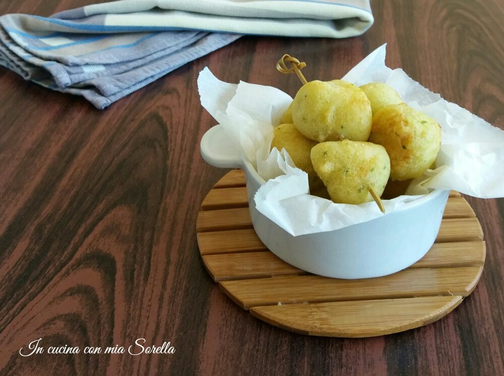 Zeppole salate di pasta cresciuta