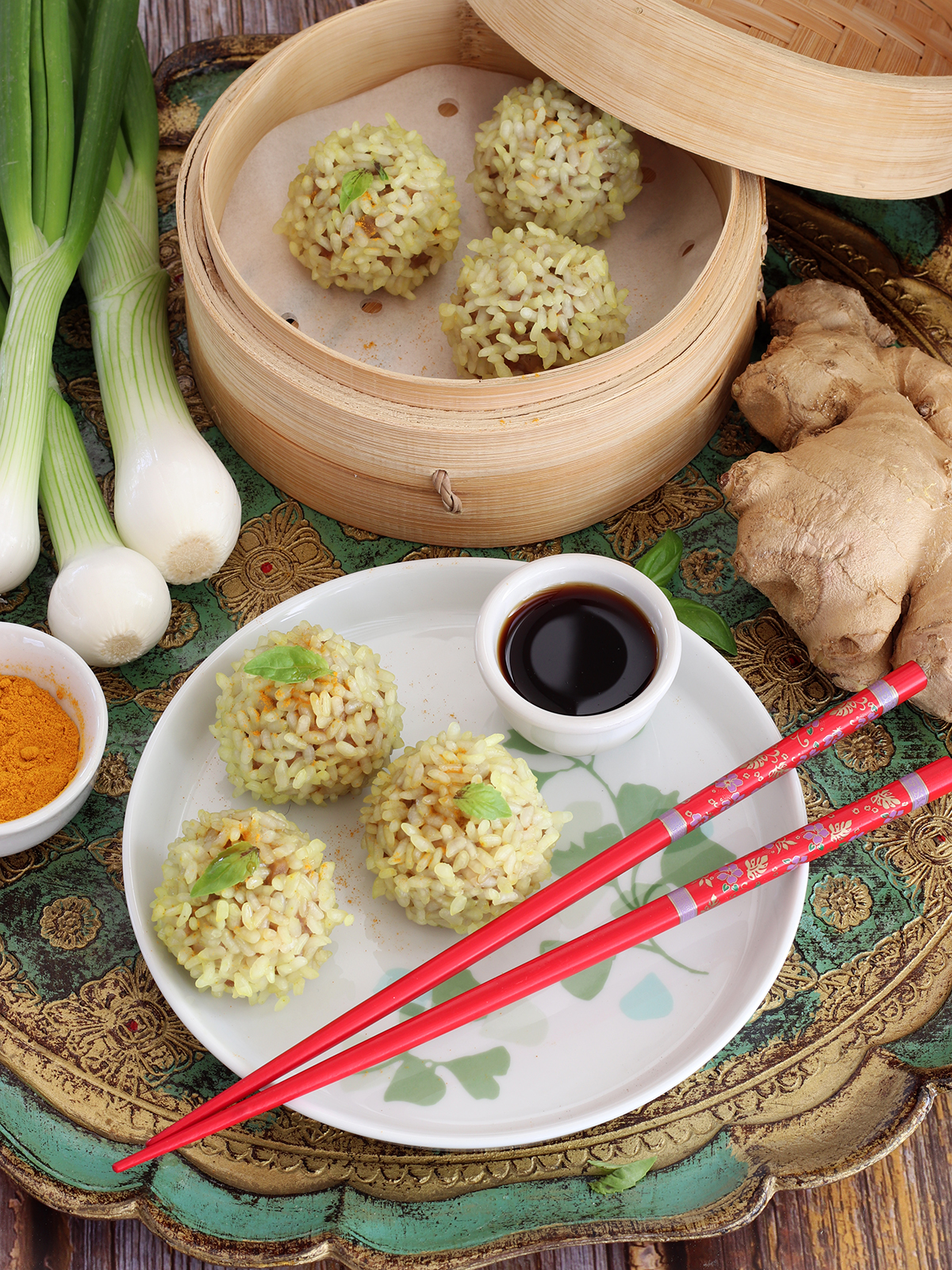 Zhenzhu wanzi (pearl meatballs)