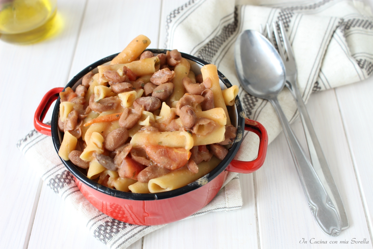 Ziti spezzati ai fagioli