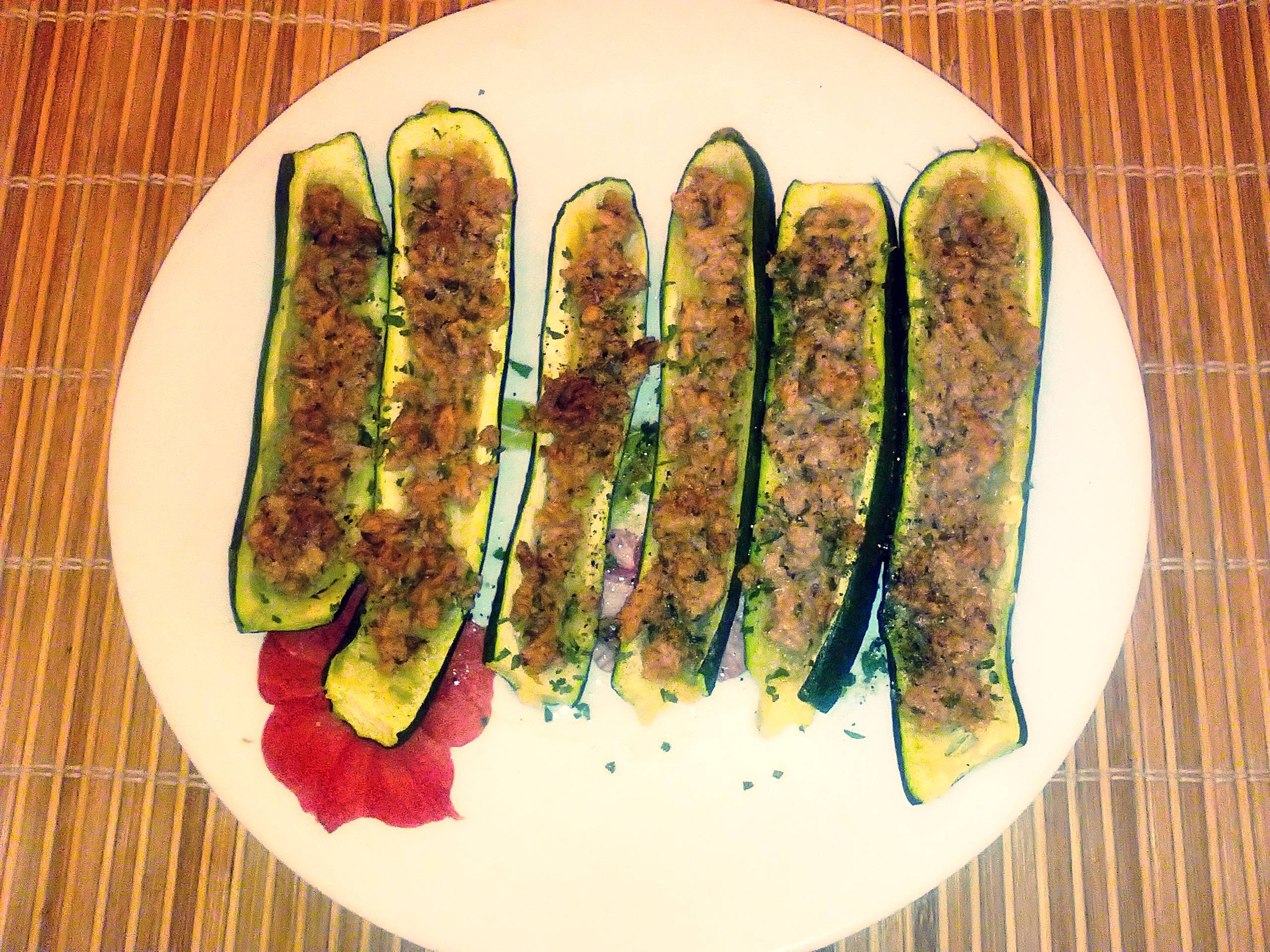 Zucchine con tonno al microonde