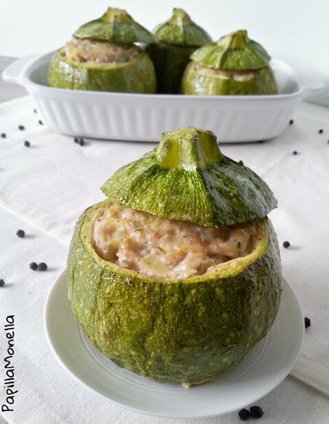 Zucchine ripiene al forno con pollo e senape