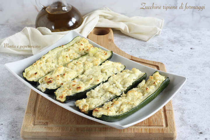 Zucchine ripiene di formaggi