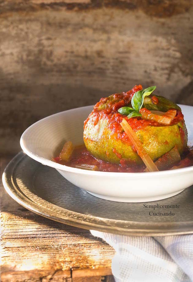 Zucchine ripiene mediterranee