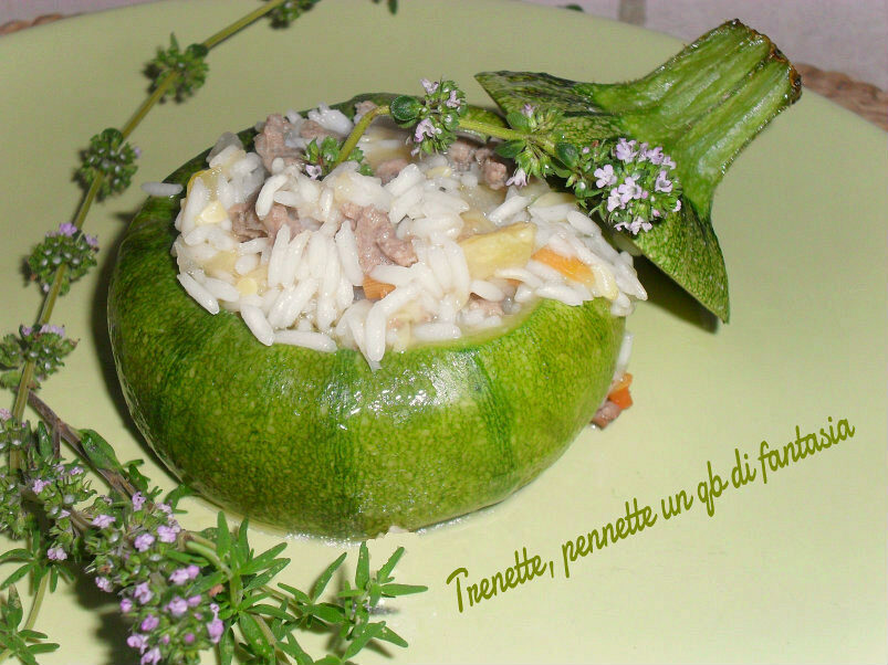 Zucchine tonde ripiene con riso