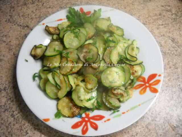 ZUCCHINE TRIFOLATE