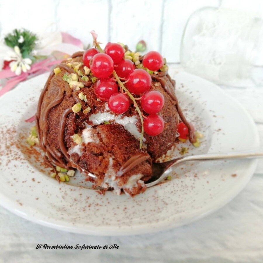 Zuccotto di pavesini alla ricotta e arancia