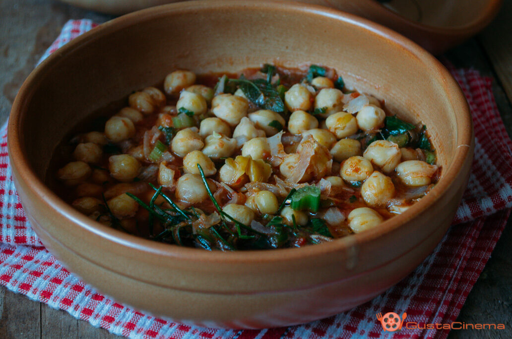 Zuppa di ceci al pomodoro