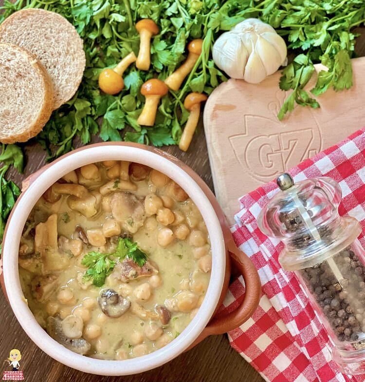 ZUPPA di CECI con FUNGHI