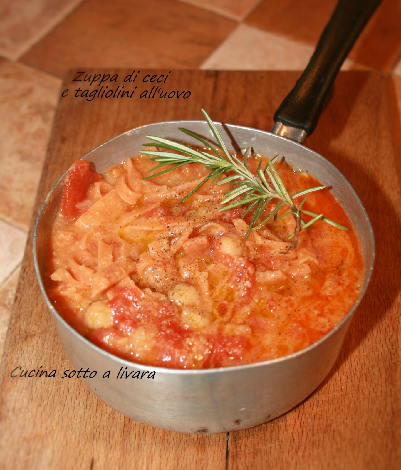 Zuppa di ceci e tagliolini all’uovo