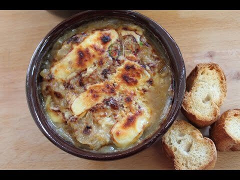Zuppa di cipolle [videoricetta]