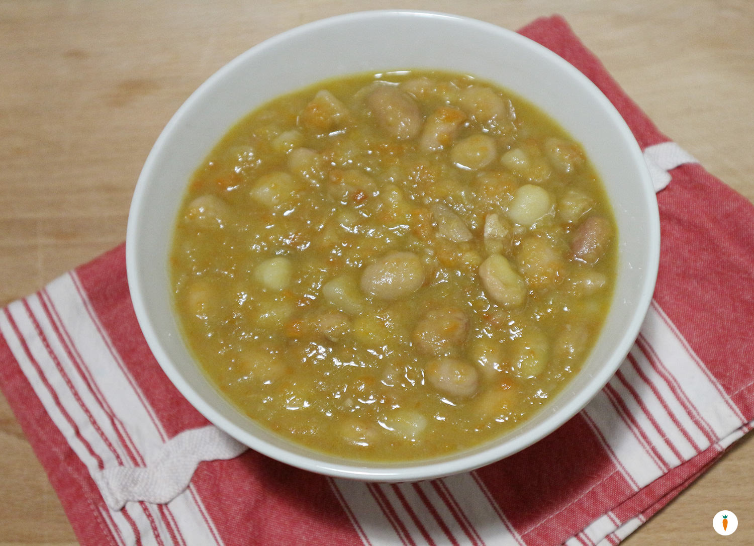 Zuppa di fagioli borlotti freschi