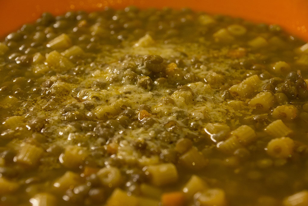Zuppa di lenticchie al profumo di cumino